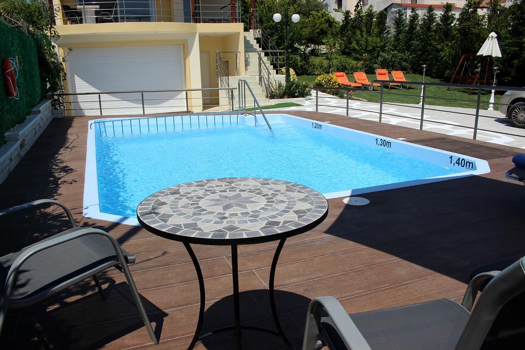 Sofia Filoxenia House Villa คาลีเวส ภายนอก รูปภาพ