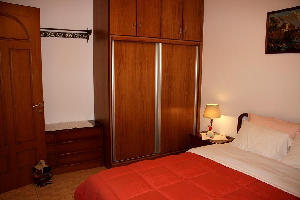 Sofia Filoxenia House Villa คาลีเวส ภายนอก รูปภาพ