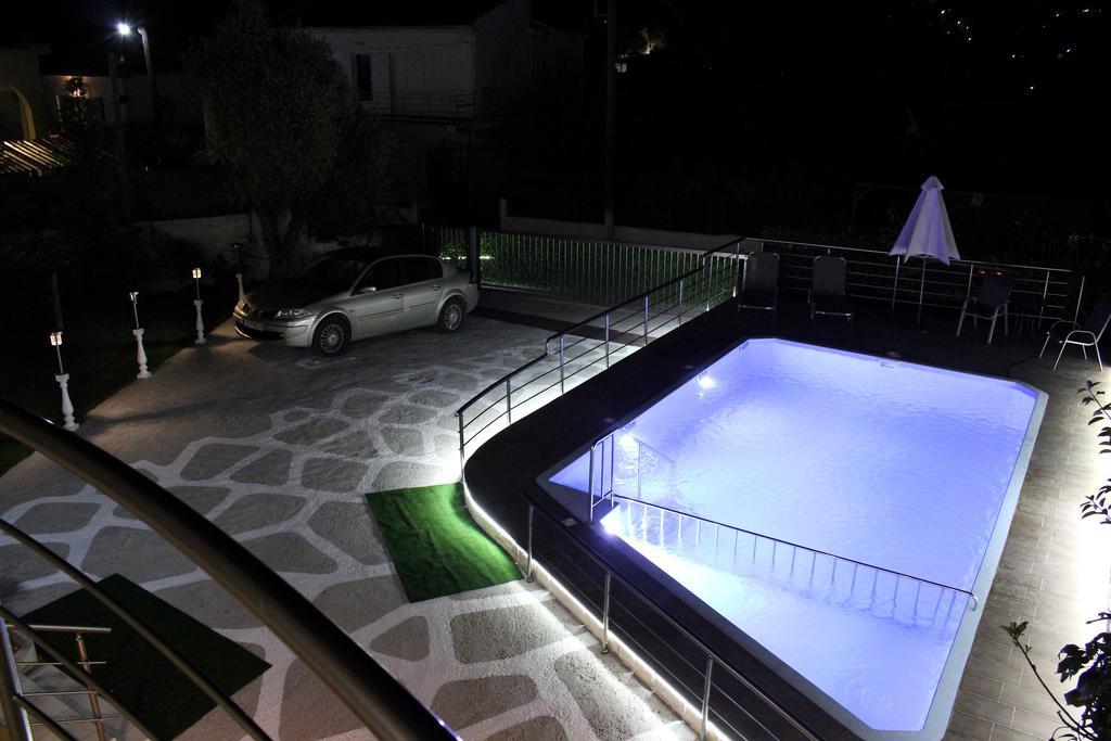 Sofia Filoxenia House Villa คาลีเวส ภายนอก รูปภาพ